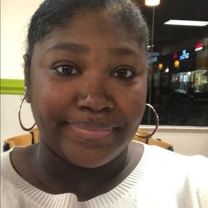 Meet your Posher, Sherita